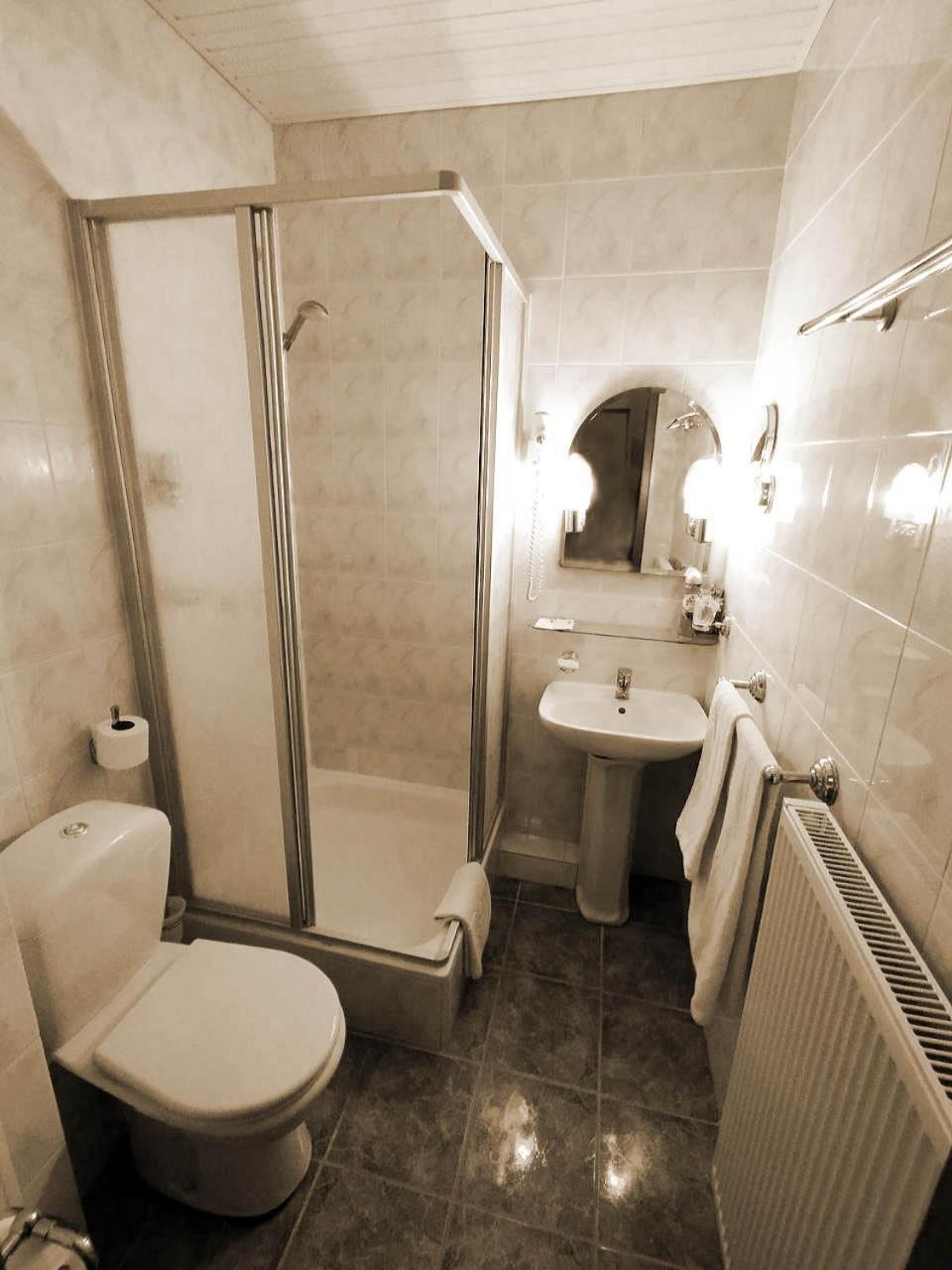 Starye Bendery Hotel Ngoại thất bức ảnh